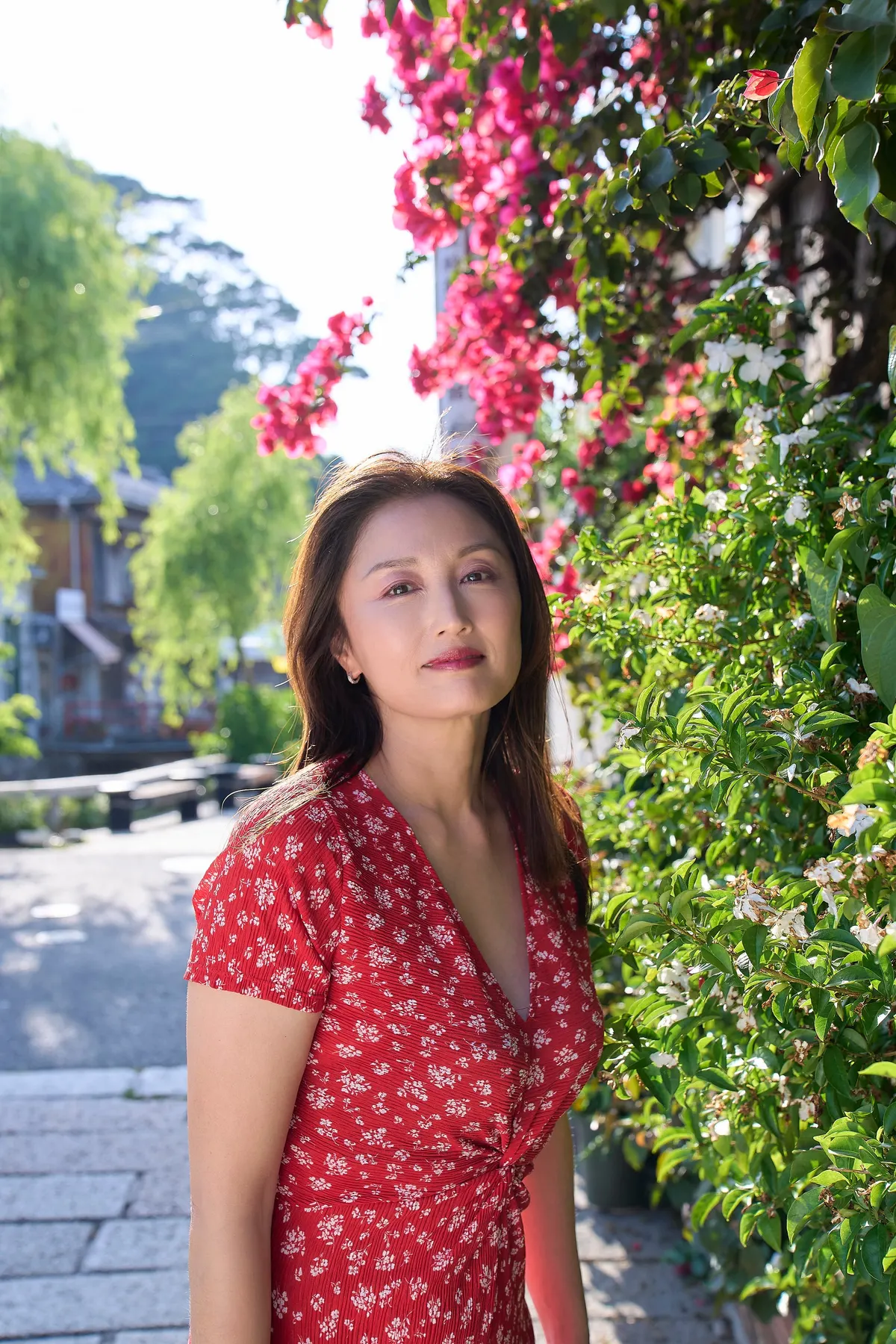 Harumi Inoue (井上晴美)
