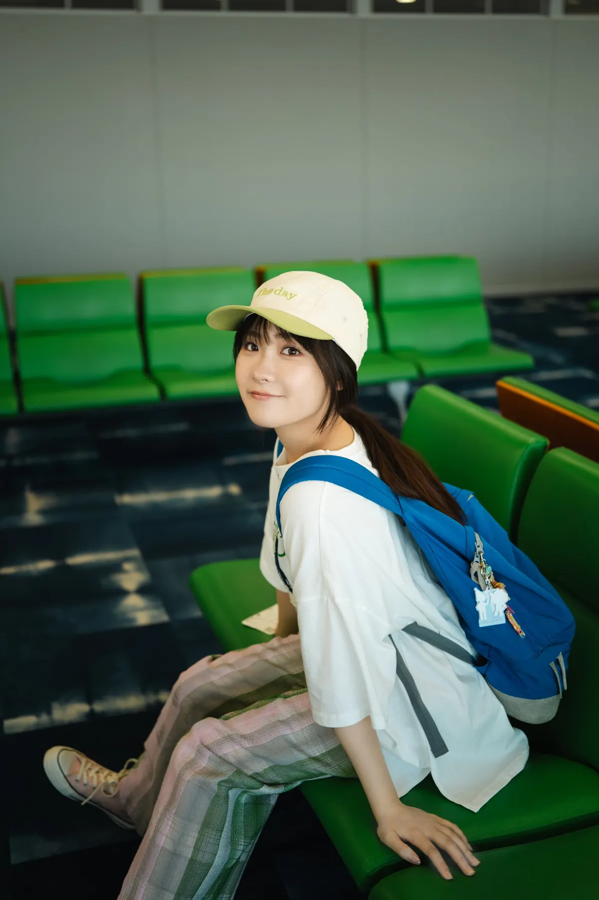 Sakura Sakakura (坂倉花) first photobook advance image