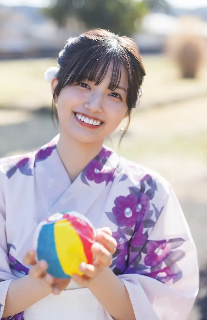 Gravure Champion VOL.13 promotional image 04