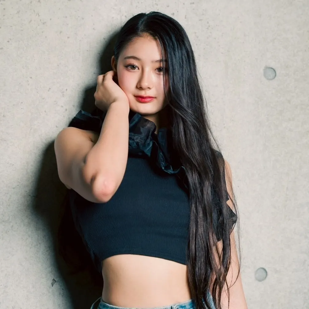 YUA in the supplied Bishoujo Koshien Vol.32 contestant portrait