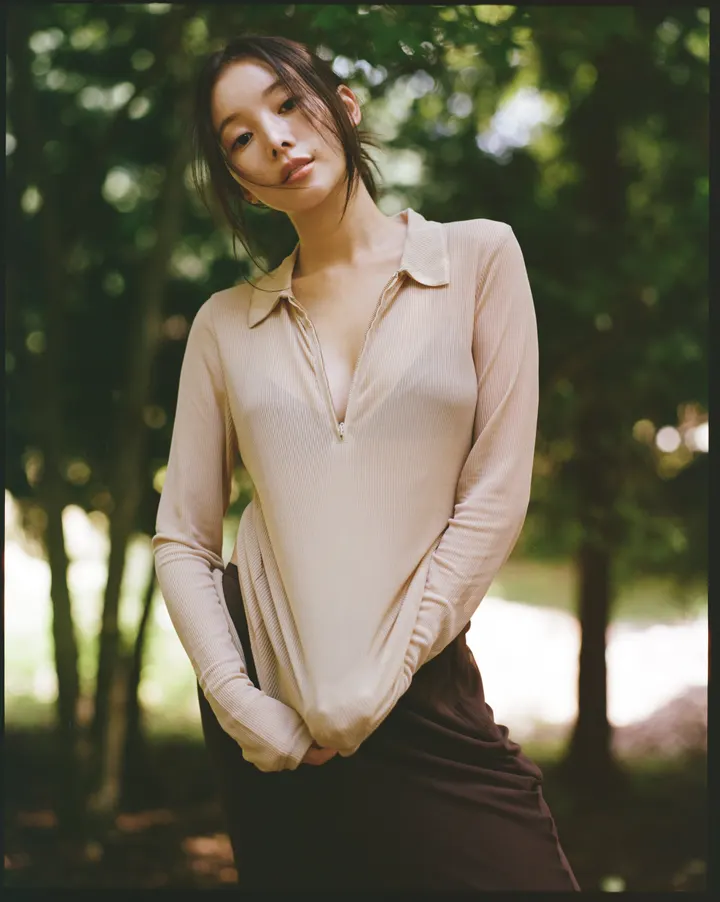 Rio Inagaki (稲垣莉生), from the photobook SHEER