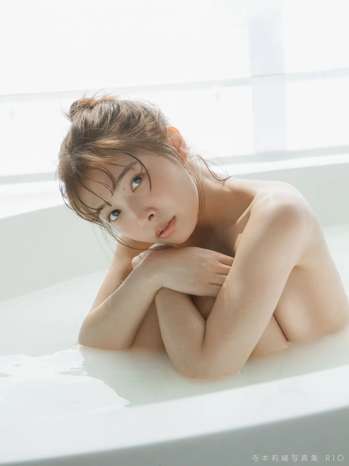 Rio Teramoto (寺本莉緒), RIO photobook promotional image