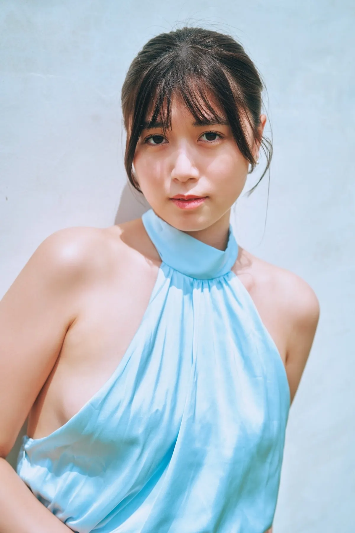Image from Miyu Kitamuki (北向珠夕) Photobook Omokage