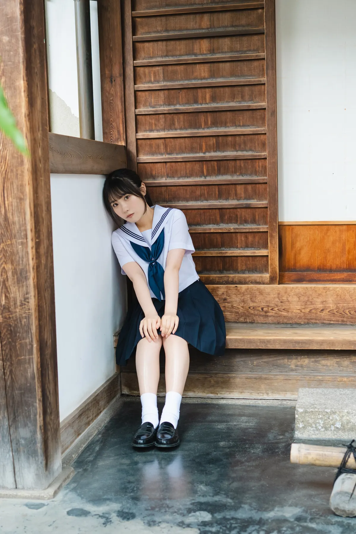 Sakura Sakakura (坂倉花) first photobook advance image