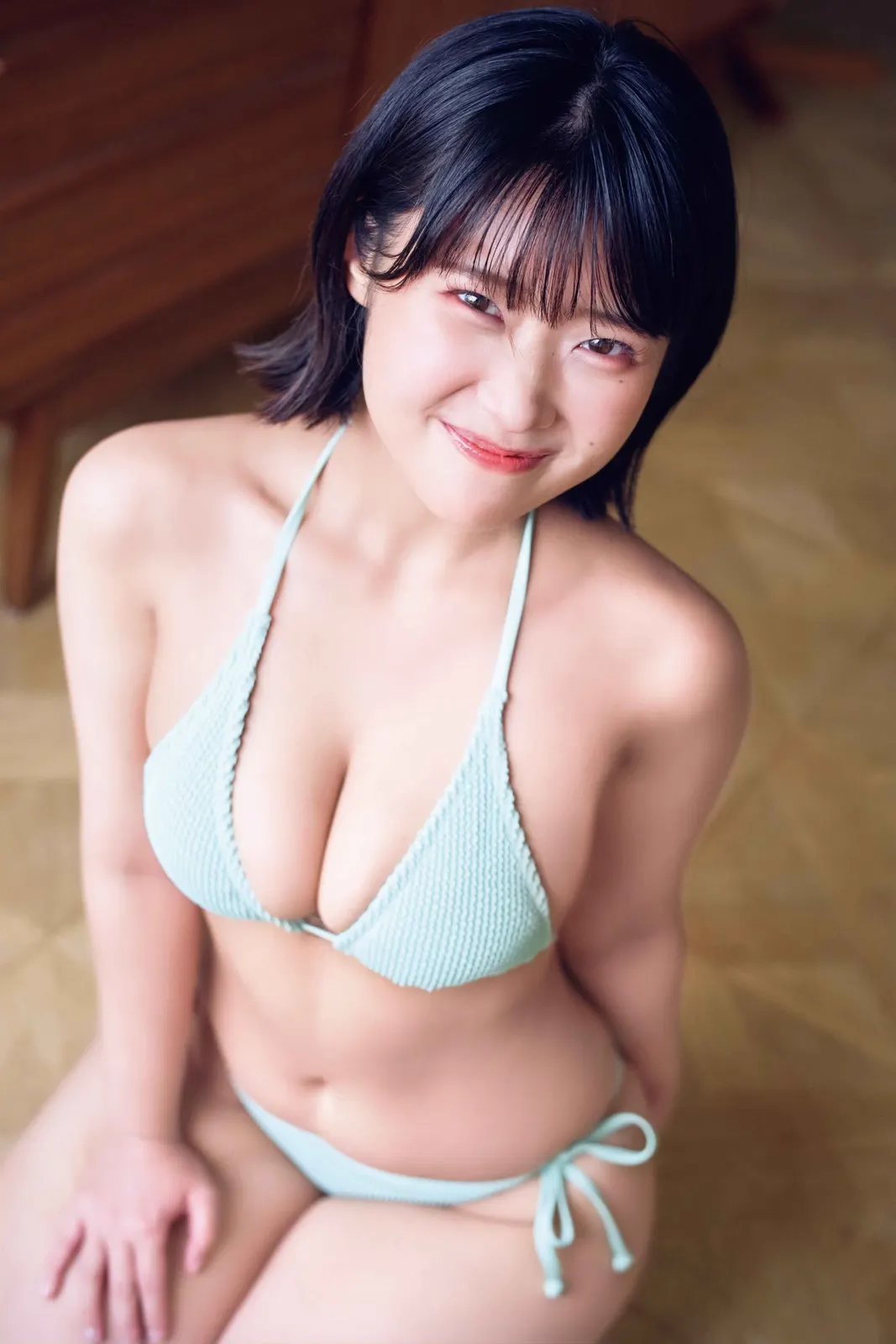 Kankitsu Metal (柑橘めたる) in Young Animal Web gravure